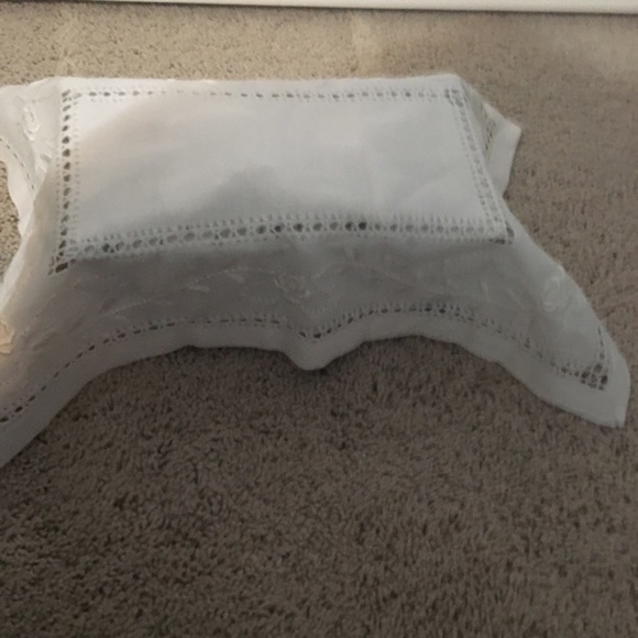 Vintage Handmade tissue box cover - Picture 8 of 9